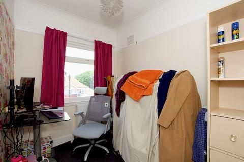 49 Totnes Road, Welling, DA16 1BU