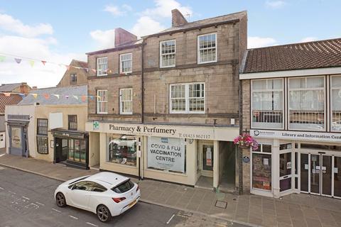 2 bedroom flat for sale, Market Place, Knaresborough