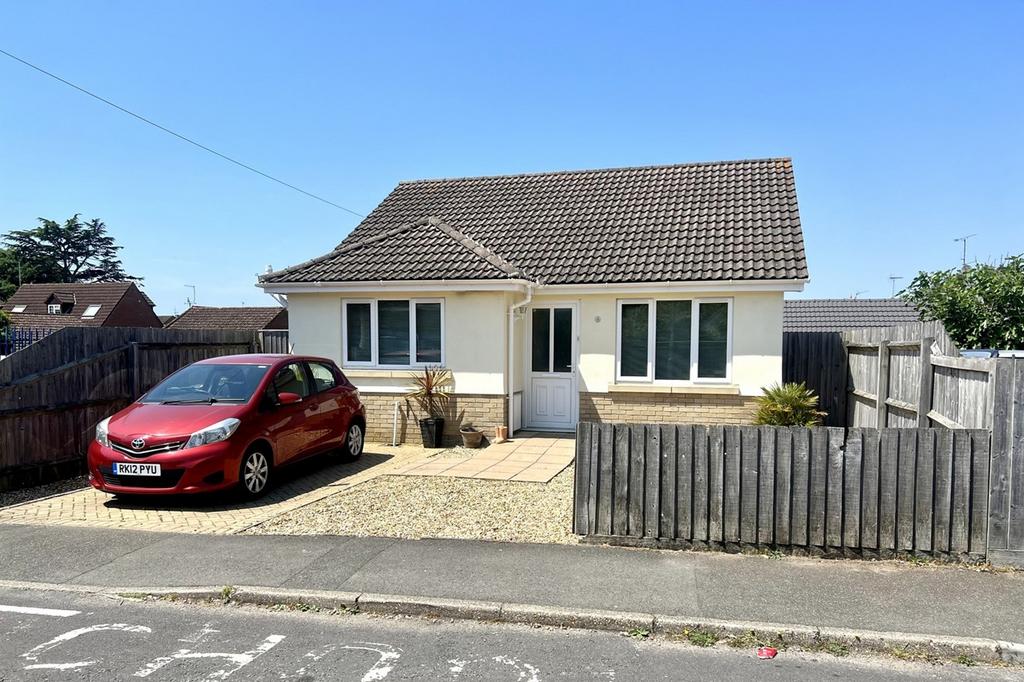 St Martins Road, Upton, Poole, BH16 2 bed detached bungalow for sale