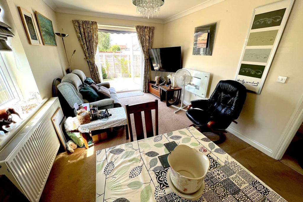 St Martins Road, Upton, Poole, BH16 2 bed detached bungalow for sale