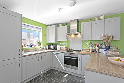 3 bedroom semi-detached house for sale, Wren Green Way, Wrenthorpe, Wakefield, West Yorkshire, WF2