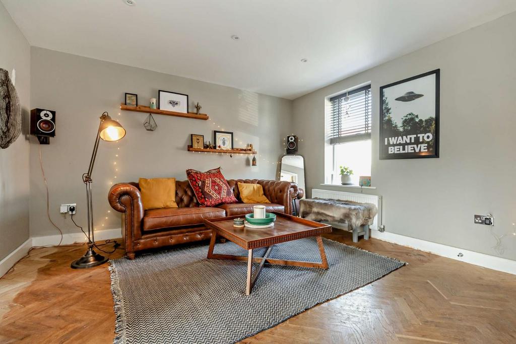 8547448-interior12-800.jpg
