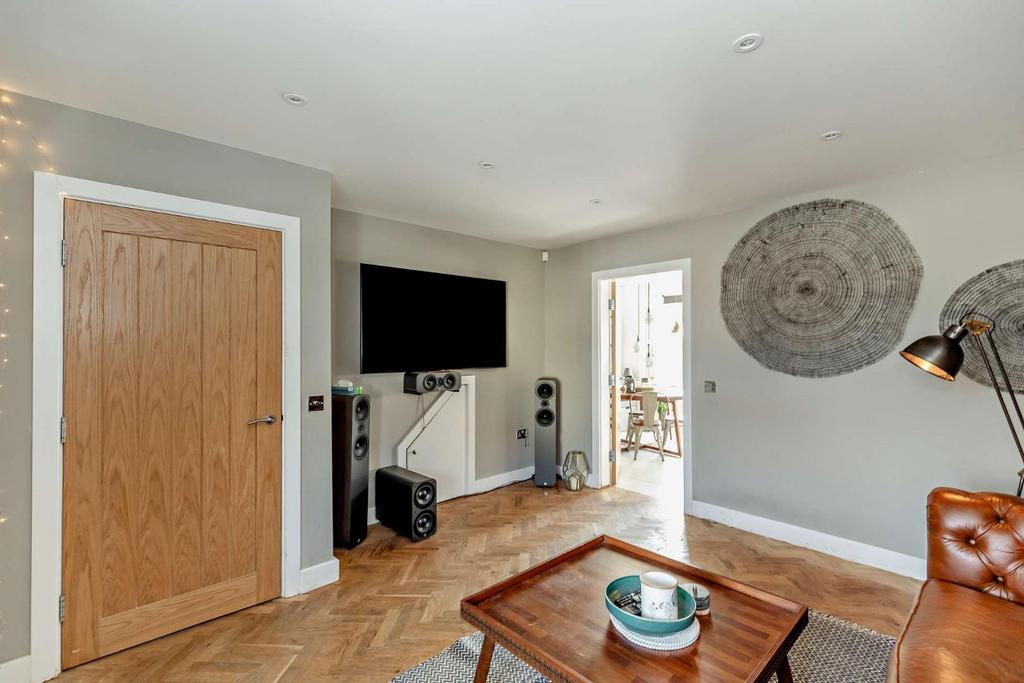 8547448-interior14-800.jpg