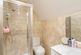 8558618-interior02.jpg
