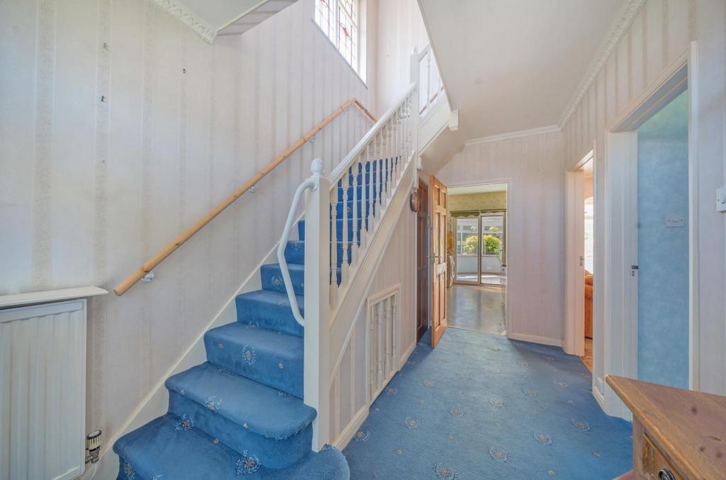 Green Close, Mayals, Swansea 3 bed semidetached house for sale £395,000