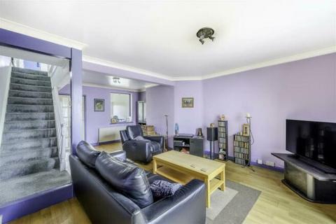 257 Hook Road, Epsom, KT19 8UA