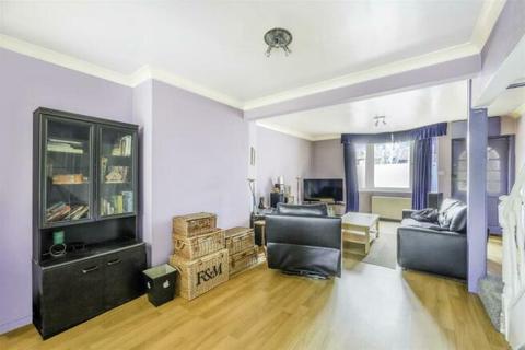 257 Hook Road, Epsom, KT19 8UA