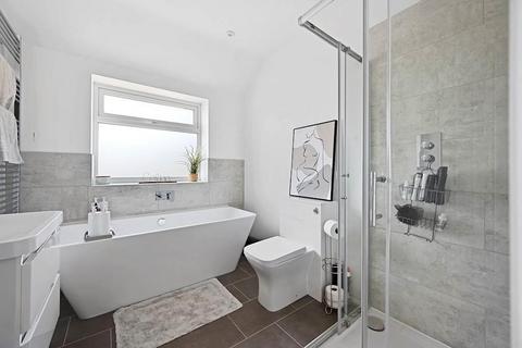 45 Fernhurst Road, Ashford, TW15 1AQ