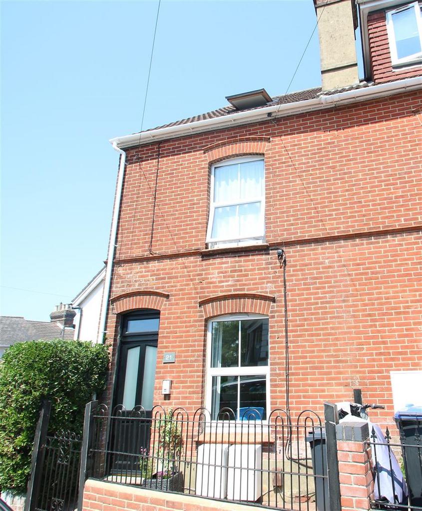 Fowlers Road, Salisbury 2 bed flat £219,950