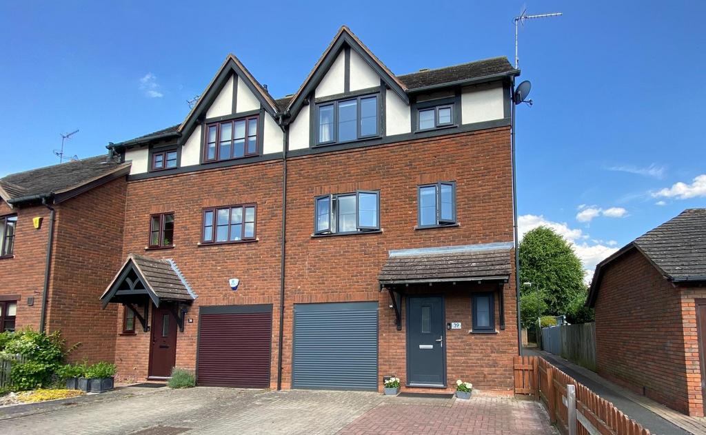 Old Town Mews, Old Town, StratforduponAvon 4 bed semidetached house