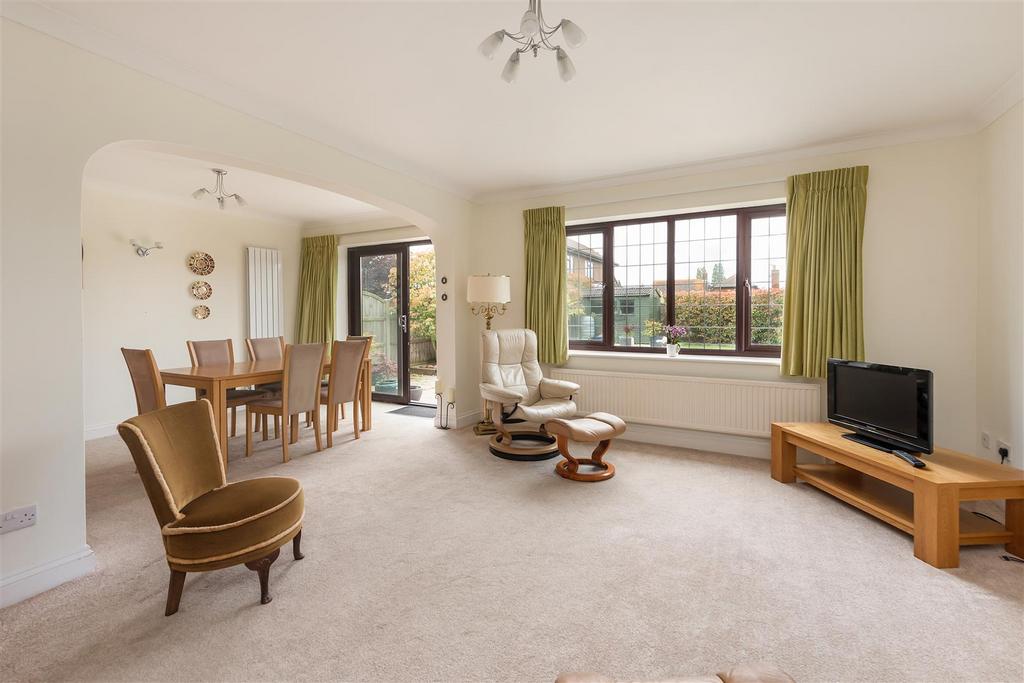 The Ridings, Chestfield, Whitstable 3 bed detached bungalow for sale