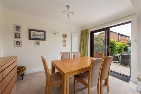 12 The Ridings, Chestfield, Whitstable, CT5 3PE