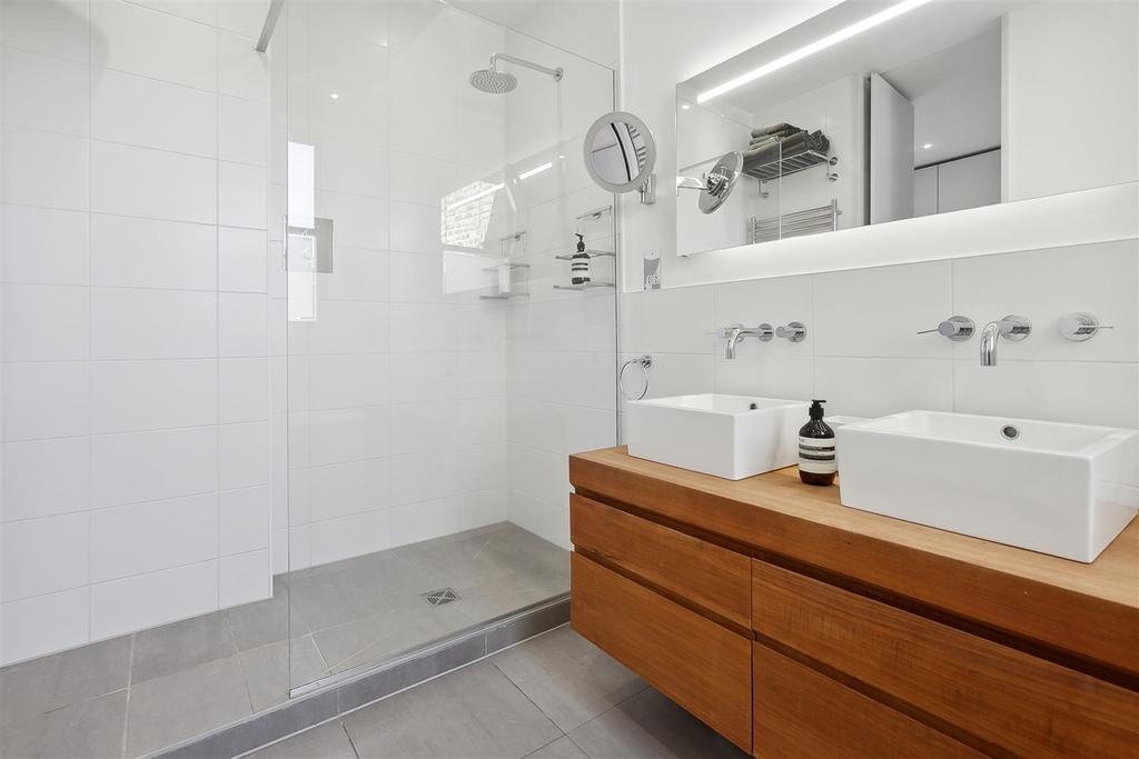 Grosvenor Road, W4 - FOR SALE