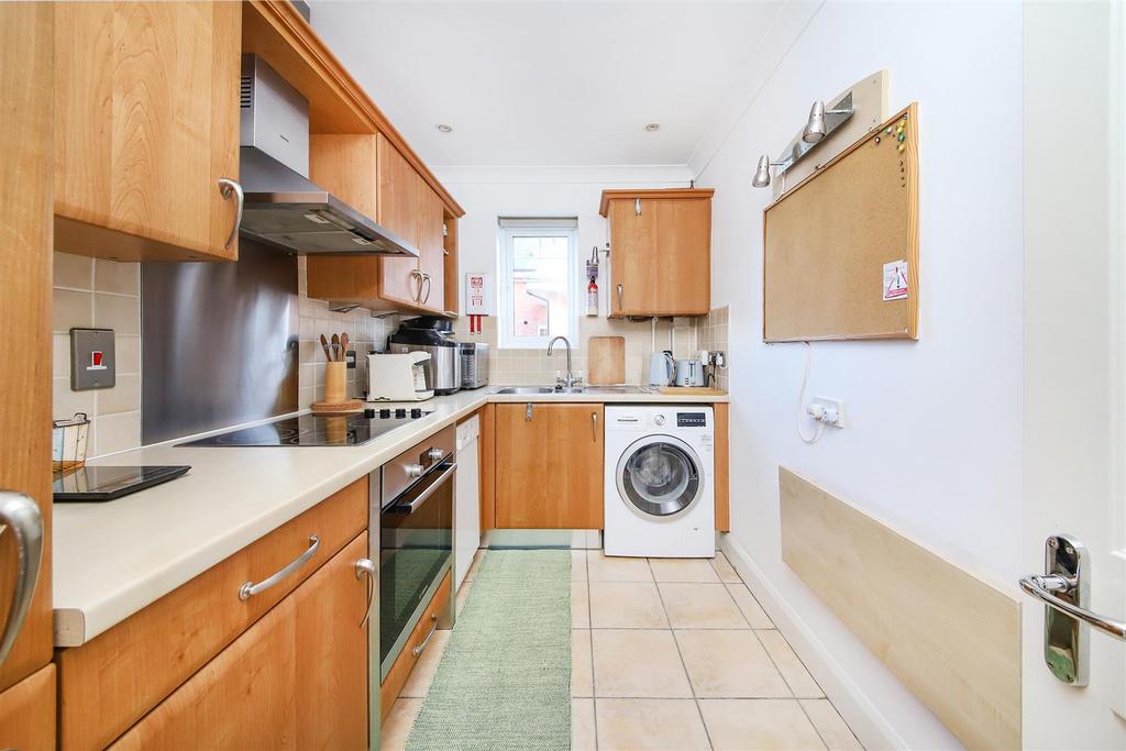 River View Terrace, Abingdon OX14 2 bed apartment £1,325 pcm (£306 pw)
