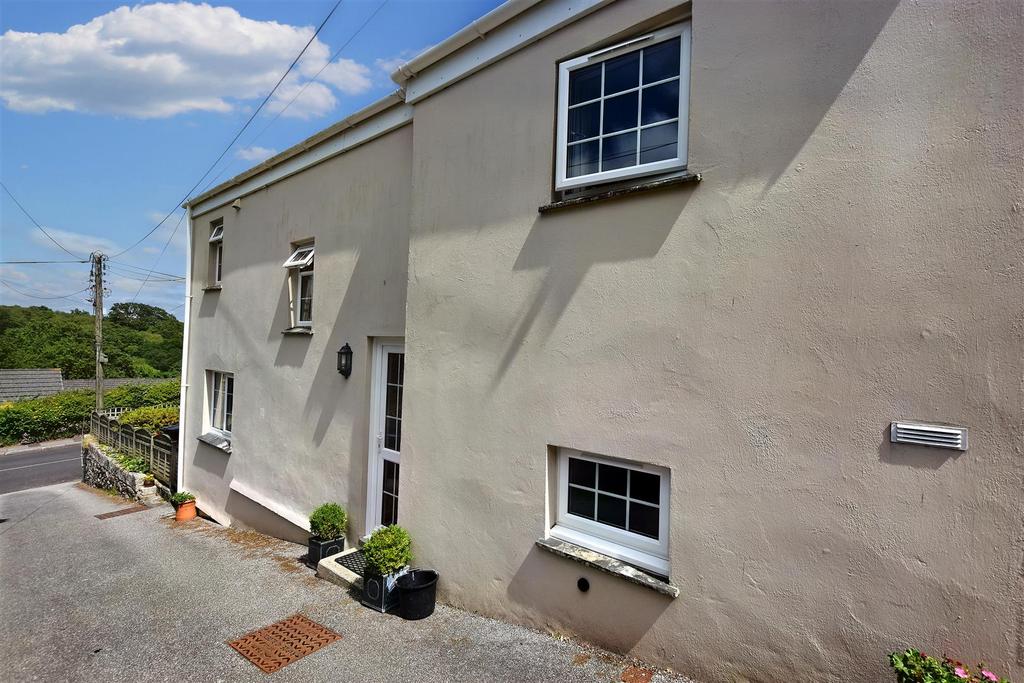 St. Michaels Road, Ponsanooth, Truro 3 bed cottage for sale £330,000
