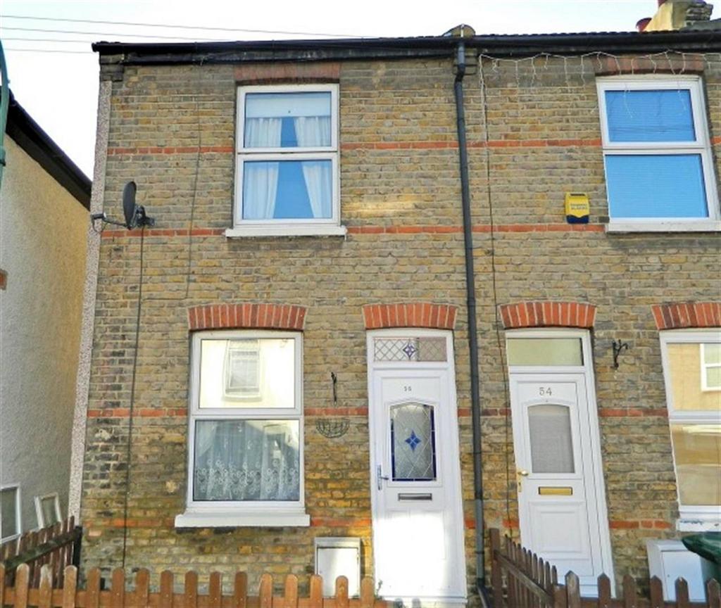 Howard Road, Dartford, Kent, DA1 1XH 2 bed end of terrace house £