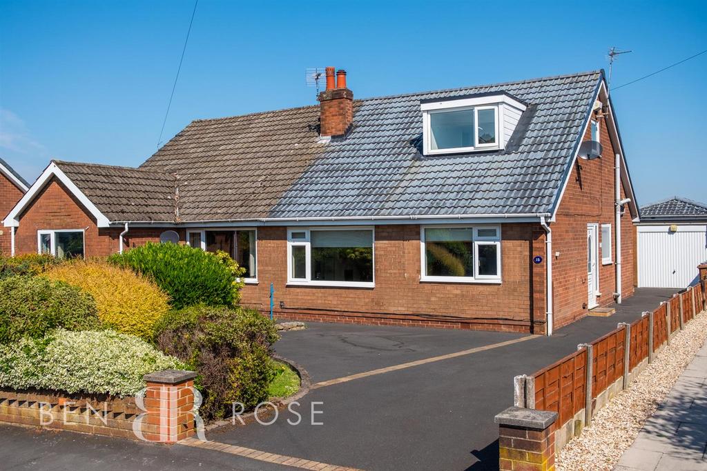 Primrose Hill Road, Euxton, Chorley 2 bed semidetached house for sale