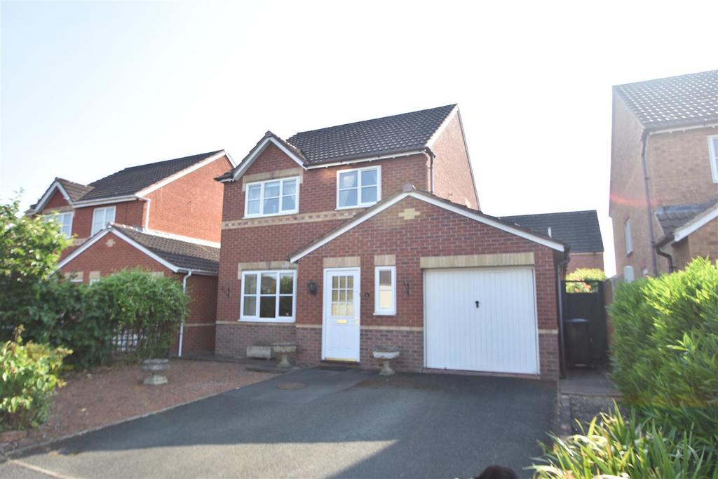 6 Painters Place, Bicton Heath, Shrewsbury, SY3 5PT 3 bed detached