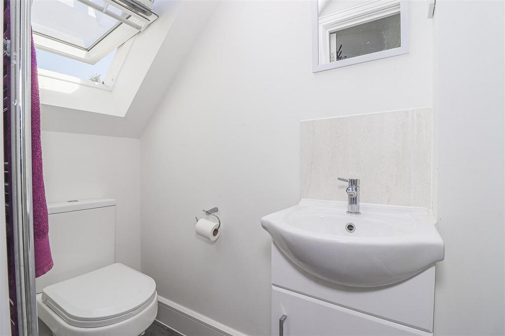 En suite shower room