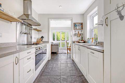 24 Blackacre Road, Theydon Bois, Epping, CM16 7LU