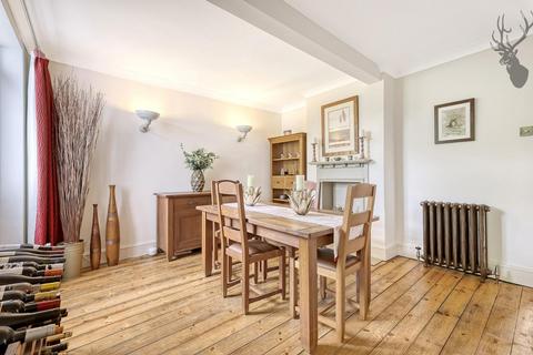 24 Blackacre Road, Theydon Bois, Epping, CM16 7LU