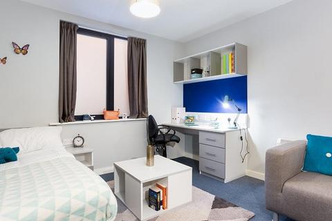 1 bedroom in a flat share to rent - PRESTON | STUDENT | SEPTEMBER | PR1
