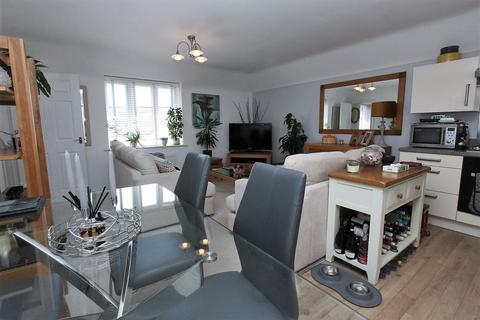 2 bedroom apartment for sale, Durrant Mews, Hagley, Stourbridge, DY9