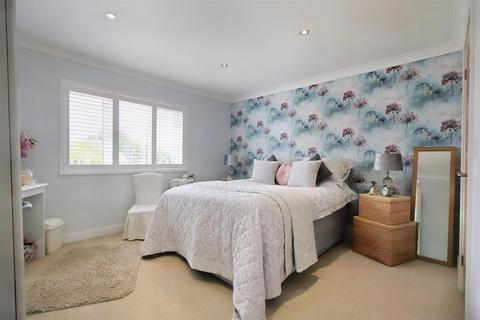 3 bedroom detached bungalow for sale, Bowett Close, Hundleton, Pembroke