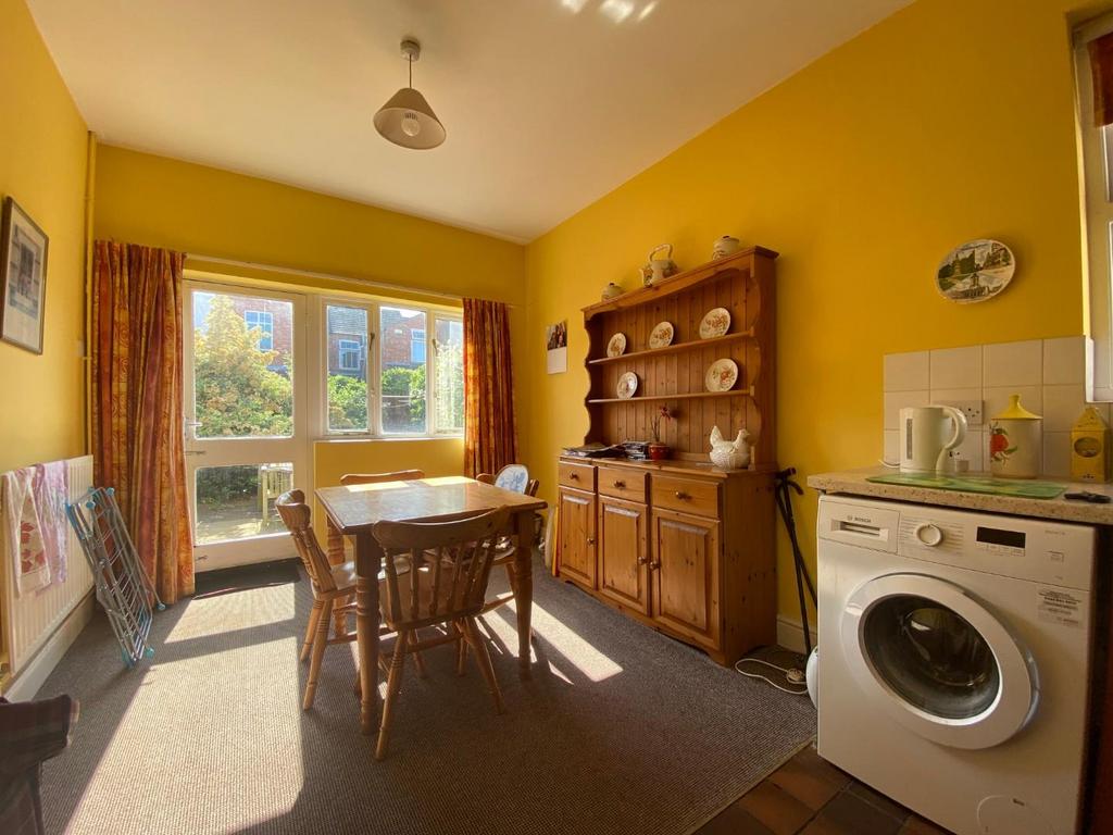 Garrick Road, Abington, Northampton NN1 3 bed terraced house £289,995