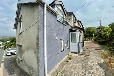 4 Penrhiw, Talybont, SY24 5EB