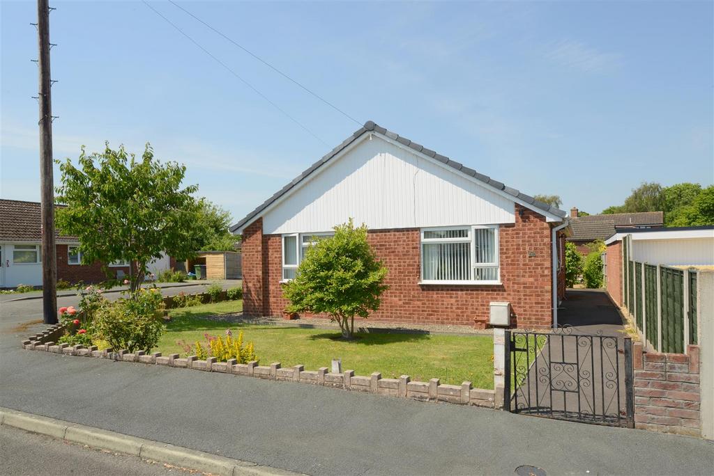 Old Farm Road, Hadnall, Shrewsbury 2 bed detached bungalow for sale £