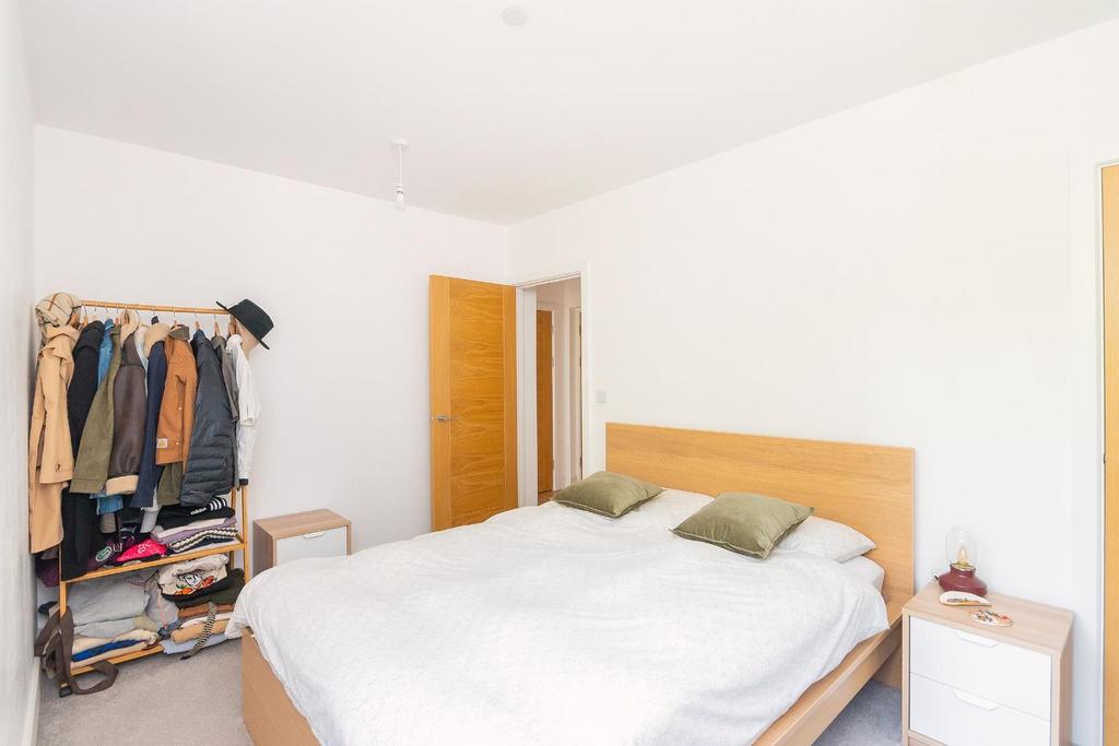 ESUOHREDLIW73 - Bedroom A.jpg