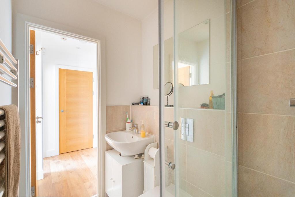 ESUOHREDLIW73 - Bathroom A.jpg