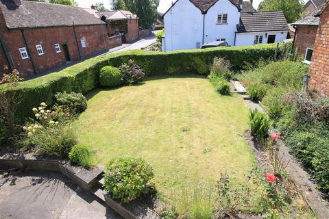 19 High Street, Albrighton, Wolverhampton, WV7 3JT