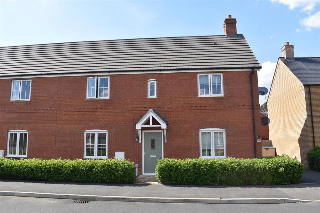 Hare Lane, Cranfield, Bedford 1 bed £123,500