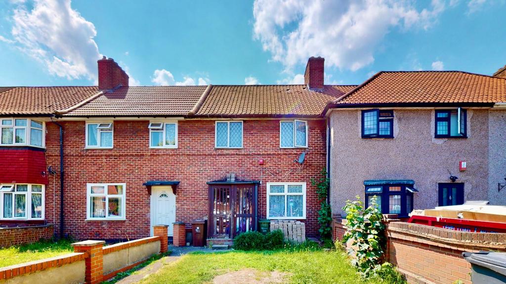 Valence Avenue, Dagenham, RM8 3 bed house for sale £400,000