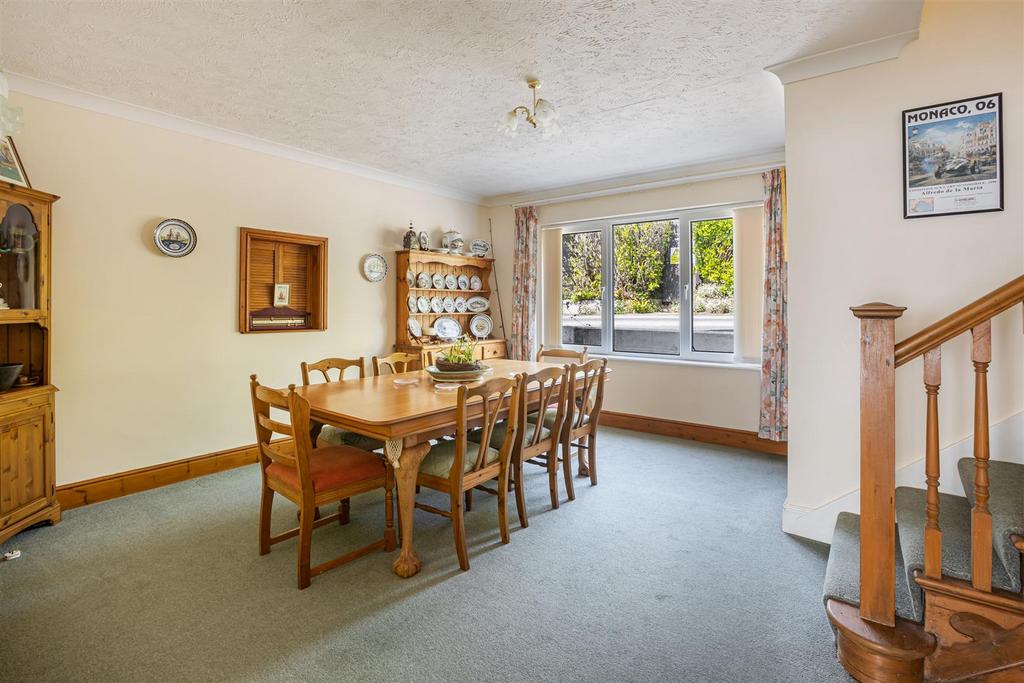 A27 - Briar Cottage Overseas Estate - 230517.jpg