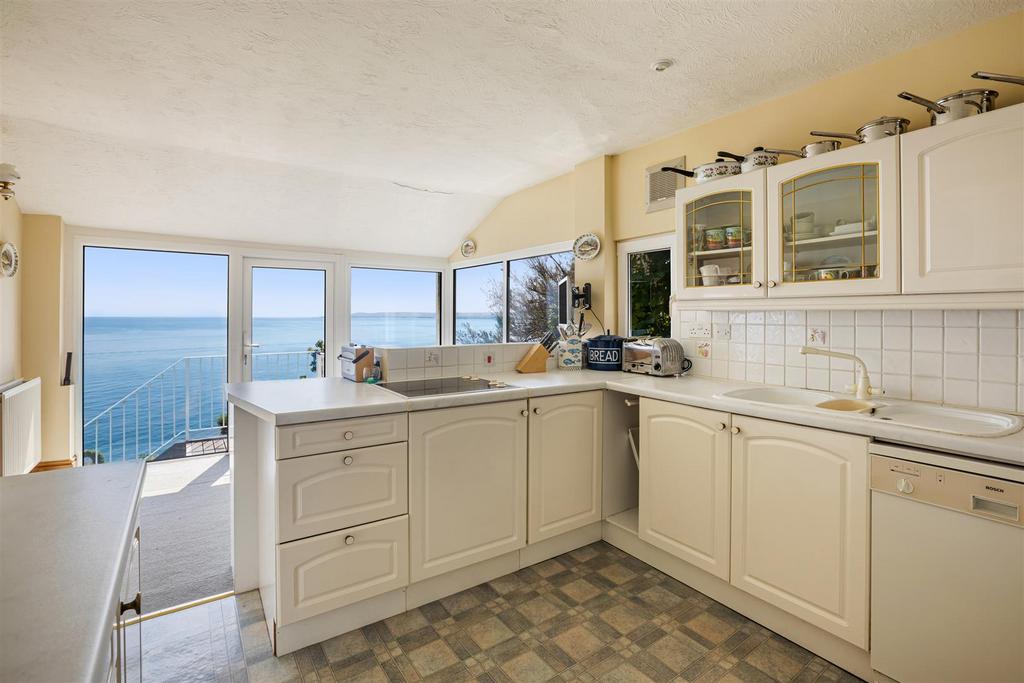 A20 - Briar Cottage Overseas Estate - 230517.jpg