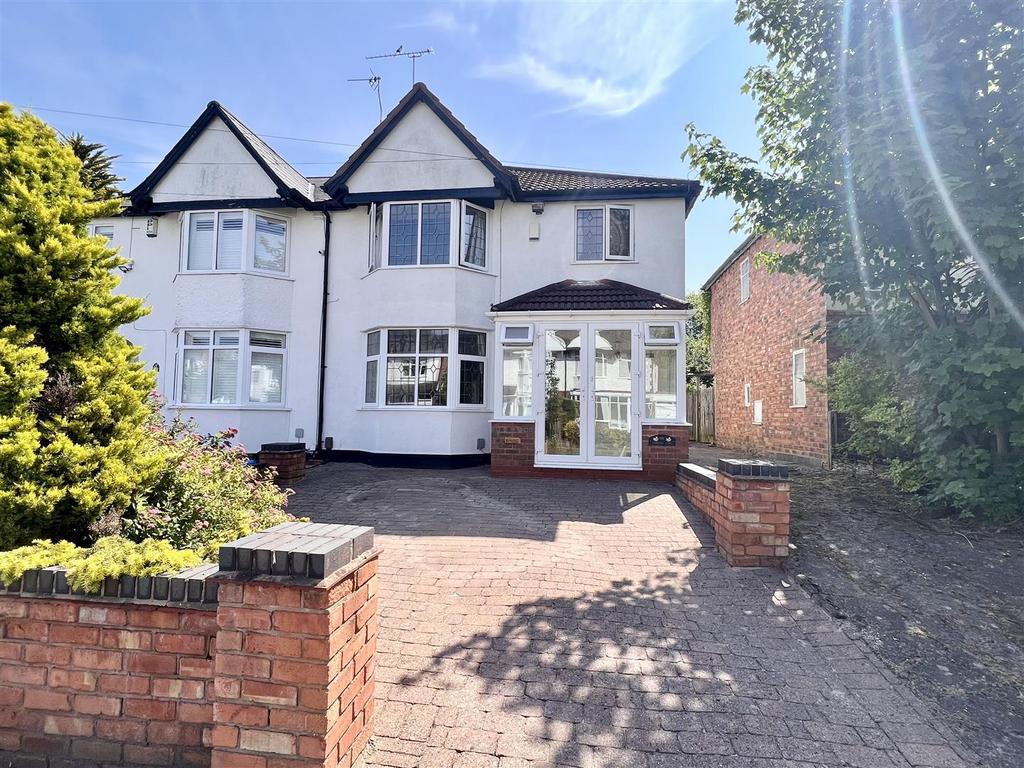 Primrose Lane, Hall Green, Birmingham 3 bed semidetached house for sale £325,000
