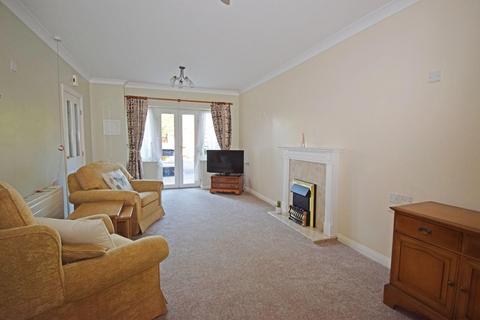 1 bedroom retirement property for sale - 11 Brook Court, Burcot Lane, Bromsgrove, Worcestershire, B60 1AD