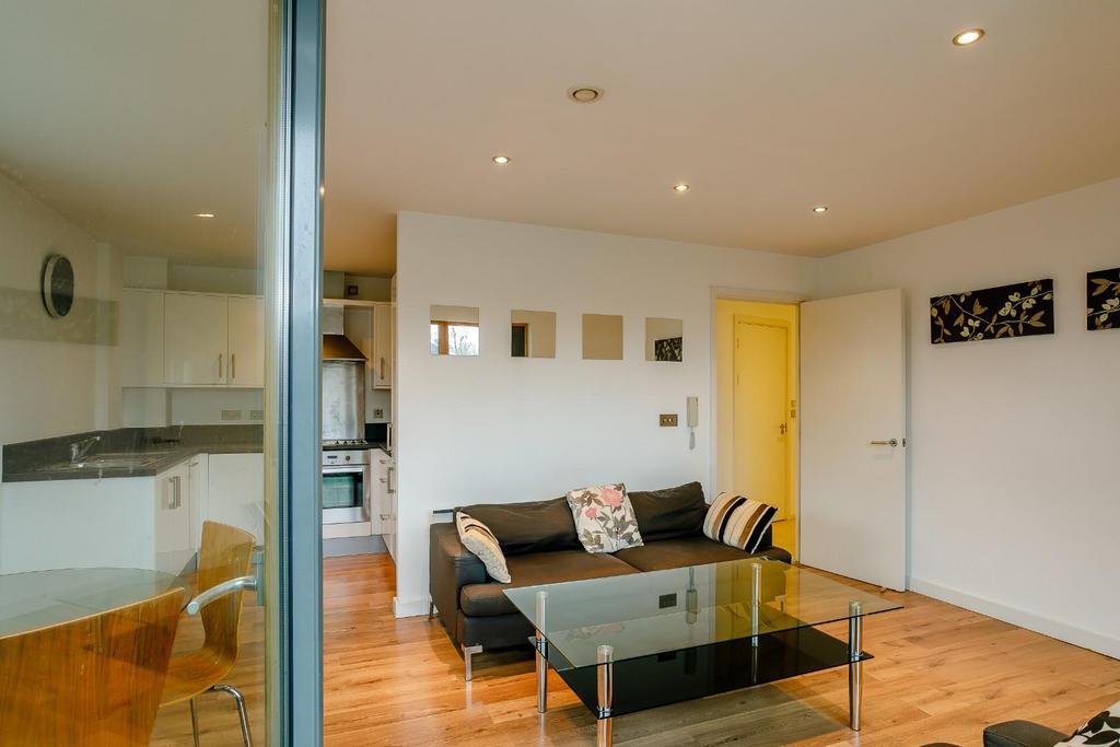 Shire House, Sheffield 2 bed flat £1,000 pcm (£231 pw)