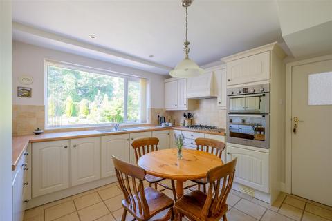 36 Long Fallas Crescent, Brighouse, HD6 3TN
