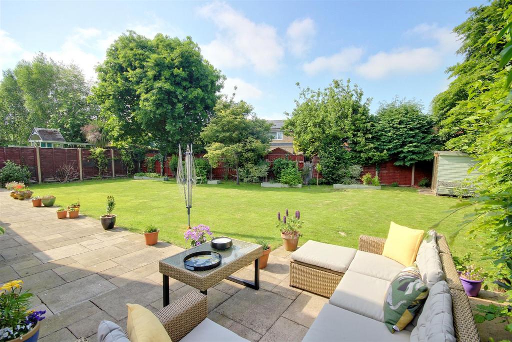 The Croft, Beverley 4 bed detached house £499,950