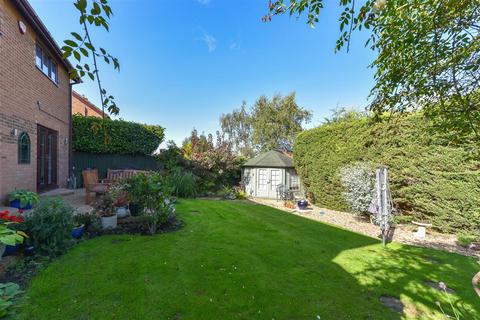 2 Gresham Drive, Northampton, NN4 9SB