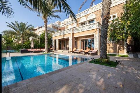 4 bedroom apartment, Balqis Residence, Palm Jumeirah, Dubai, United Arab Emirates