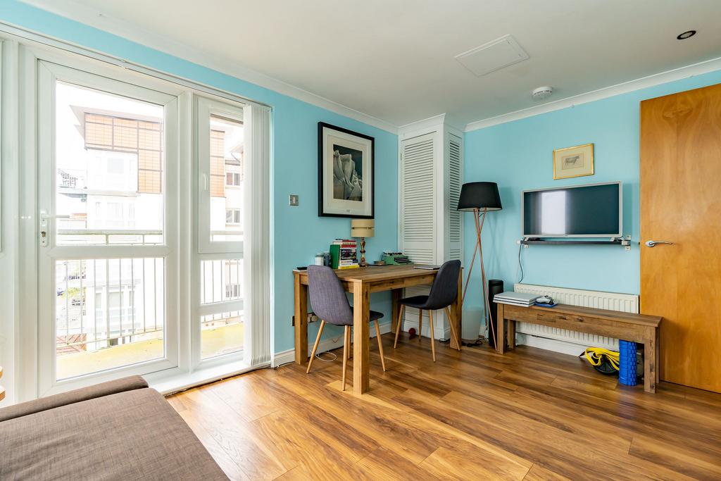 Property Image 4