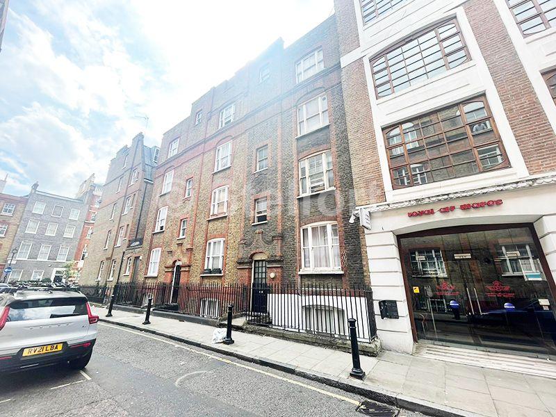 Gosfield Street, London W1W 1 bed flat - £2,750 pcm (£635 pw)