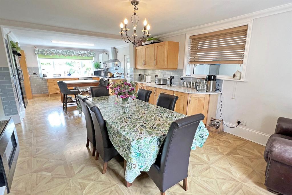 Kitchen Dining Room