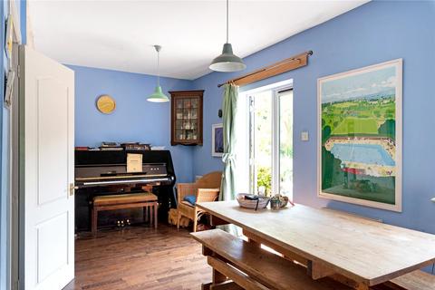 2 Croftongate Way, London, SE4 2DL