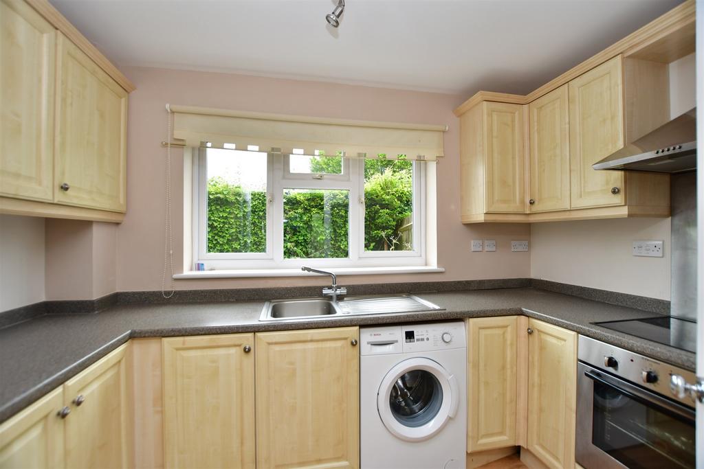 Guardian Court, Rainham, Gillingham... 1 bed ground floor flat £195,000